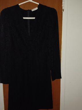 Sandro Paris Black Long-Sleeve V-Neck Short Dress